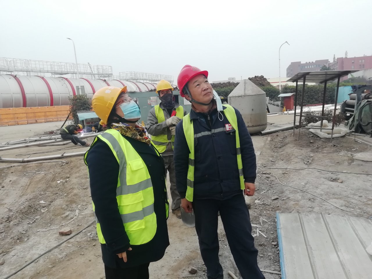 公司領導莅臨杭州雪花(huā)項目檢查指導工作(zuò)